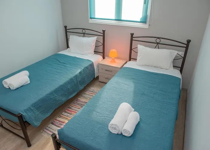 Stegna * Archangelos (Rhodes)